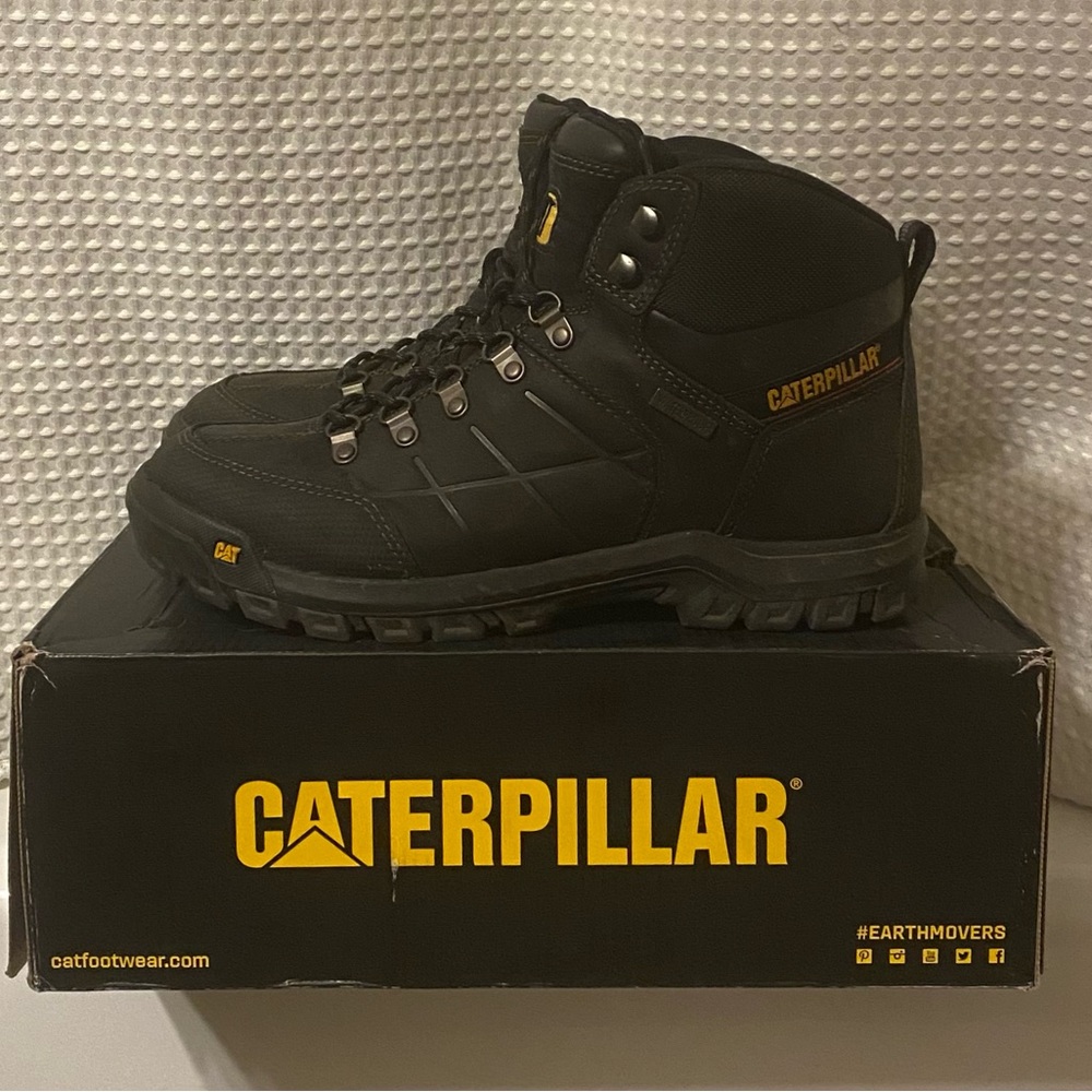 Caterpillar Black and Yellow Work Boots 10.5
